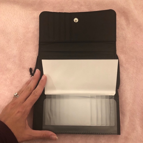 Ladies Black Wallet - Picture 6 of 7